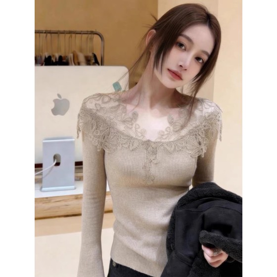 This stylish lace-trimmed, fitted long-sleeved T-shirt is perfect for spring. It's especially pretty and cinches the waist beautifully.